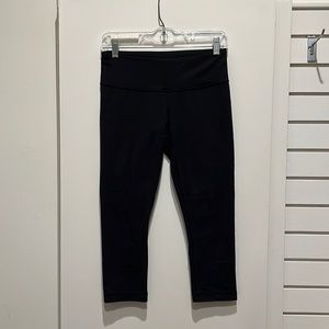 Lululemon Cropped Leggings